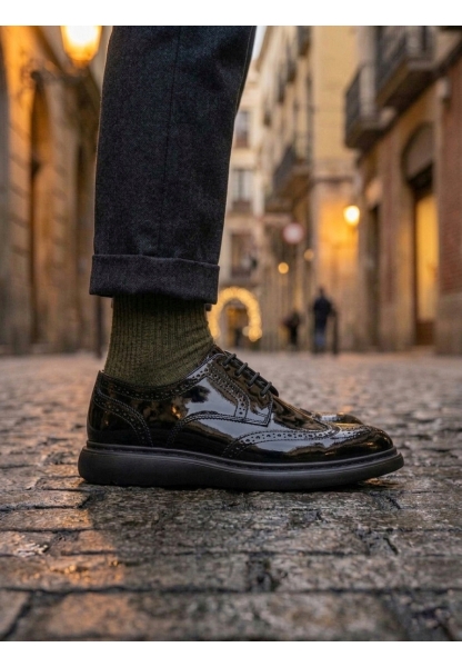 BA0003 Yeni Sezon Siyah Rugan Lüks Brouge Klasik Ayakkabı