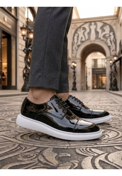 BA0003 Siyah Kapaklı Burun Bağcıklı Rugan Beyaz Taban Erkek Oxford Ayakkabı